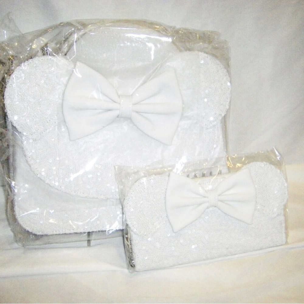 2pc. Loungefly Ltd Ed Minnie Mouse White Sequin Wedding Crossbody Bag & Wallet